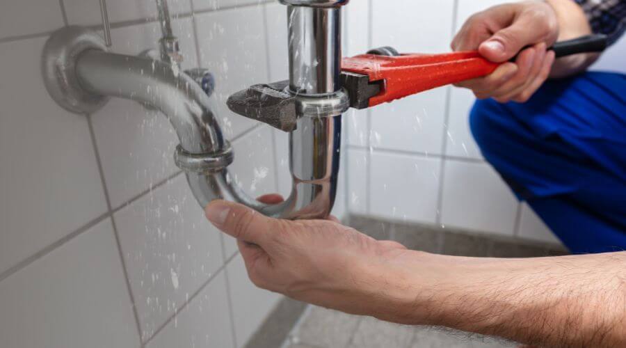 Professional same day plumber in Strong, ME